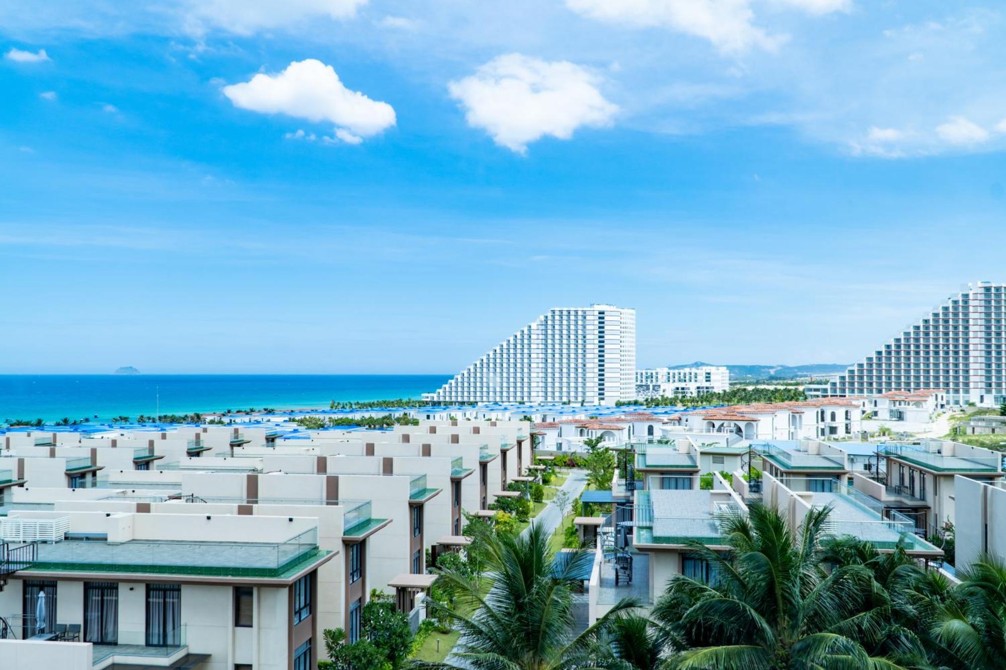 Mysterio Pool Villas & Resort Cam Ranh Exterior photo