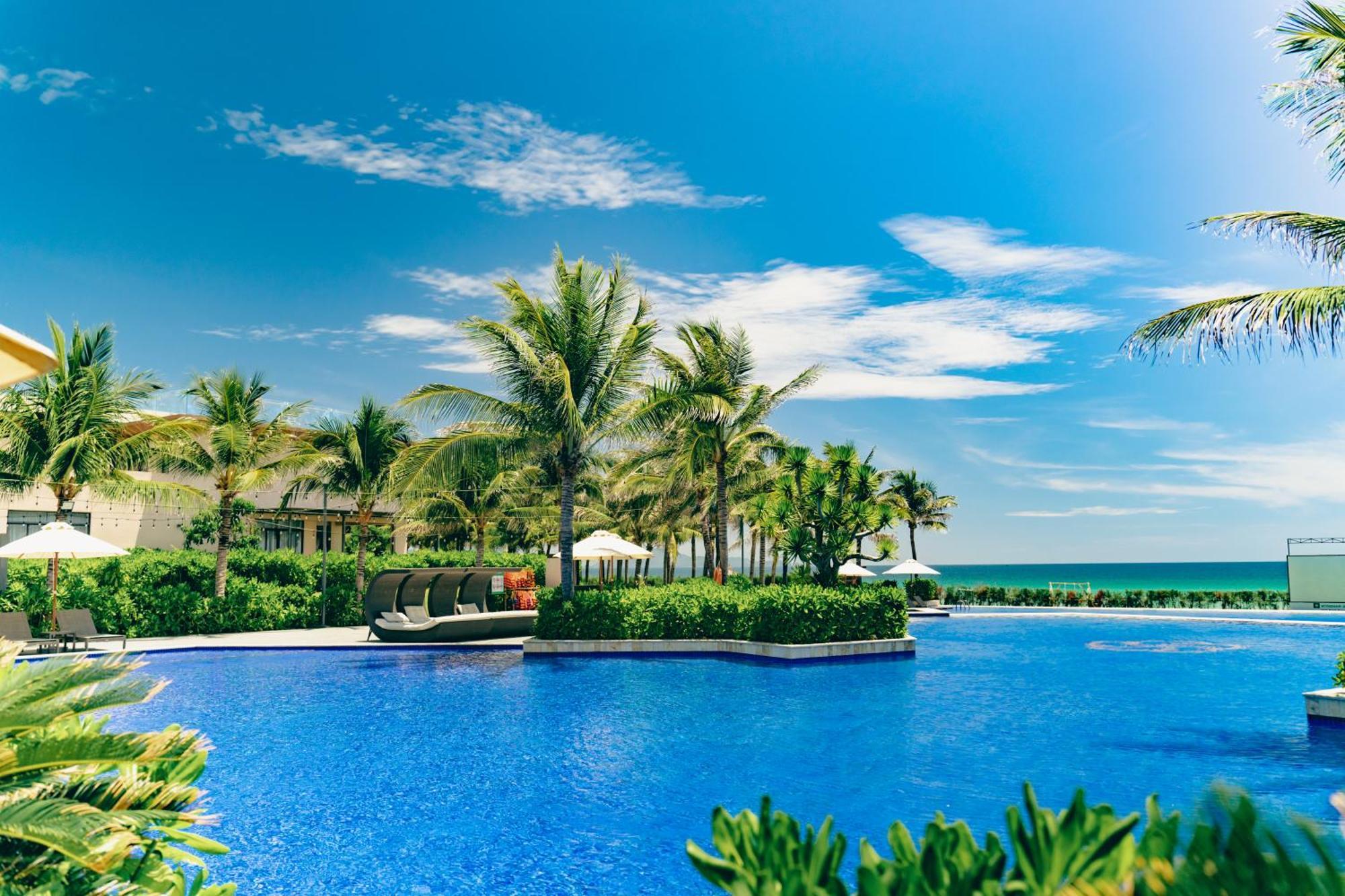 Mysterio Pool Villas & Resort Cam Ranh Exterior photo